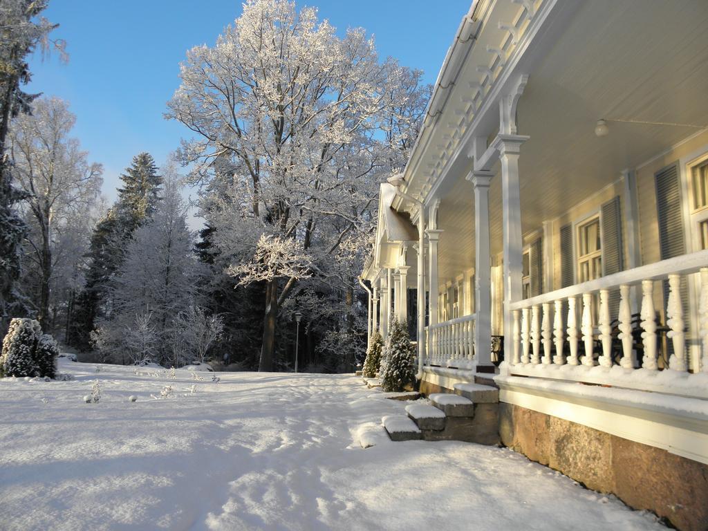 Neitsytniemen Kartano Bed and Breakfast Imatra Exteriör bild