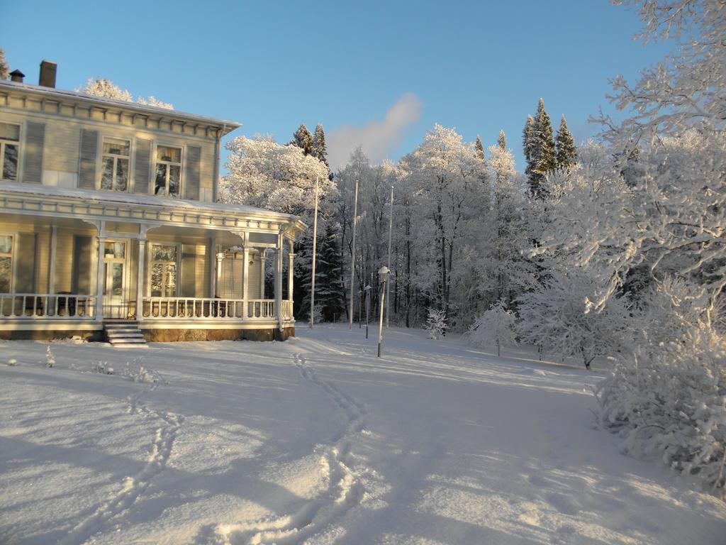 Neitsytniemen Kartano Bed and Breakfast Imatra Exteriör bild